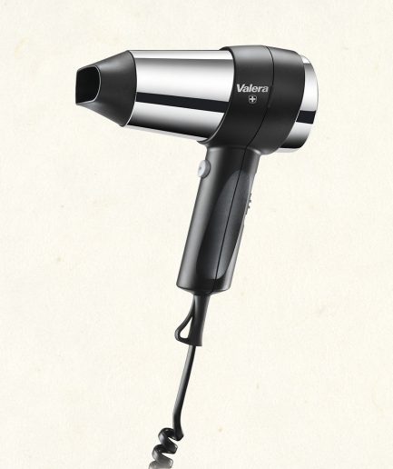 303100 | ACTION 1600 W PUSH Hairdryer - Bright chrome and matte black
