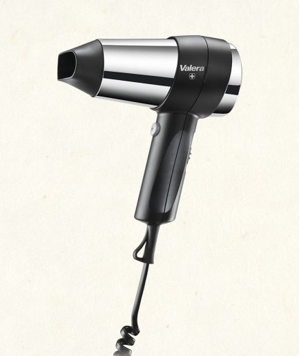 303102 | ACTION 1800 W PUSH Hairdryer - Bright chrome and matte black