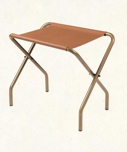 504026 + 504024-PC | Reposamaletas SUSAN - estructura en oro mate y polipiel camel