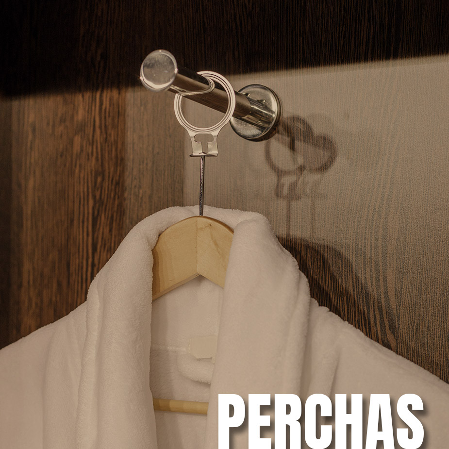 Perchas de armario para hoteles