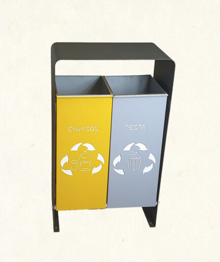 501520 | Outdoor double-bin recycling bin