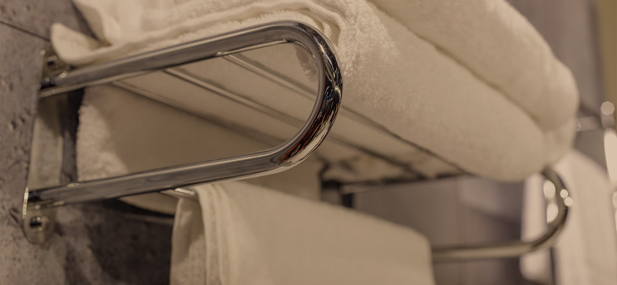 Repisas de ducha en acero inoxidables para baños de hotel